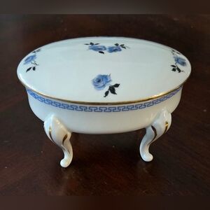 Vintage Porcelain Trinket Box